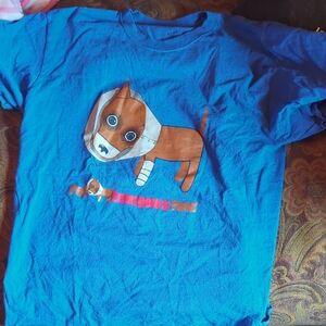 Blue Dog Graphic T-Shirt